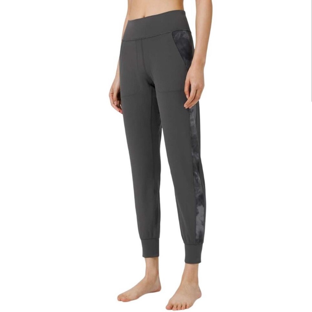 Lululemon align jogger pants, size 2
